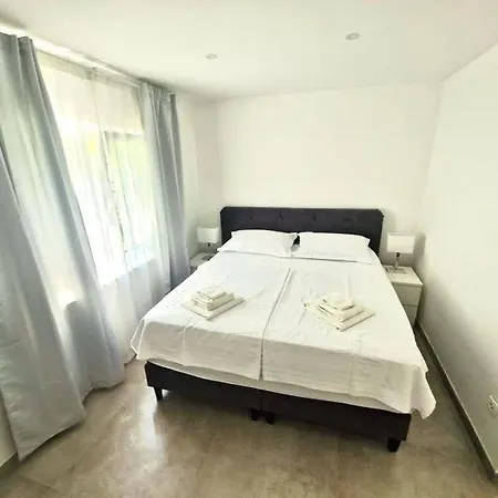 Apartment Suha Punta Luxury First Row To The Sea *