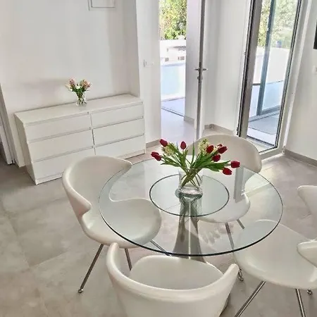 Suha Punta Luxury First Row To The Sea Apartment Kampor