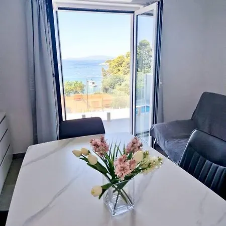 Suha Punta Luxury First Row To The Sea Kampor